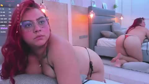 Mia online show from June 11, 12:32 am