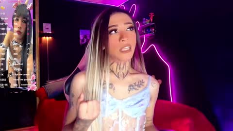 mia califa online show from April 28, 10:48 pm