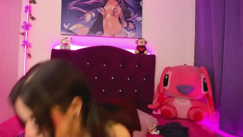 Mia cand online show from February 25, 1:28 pm