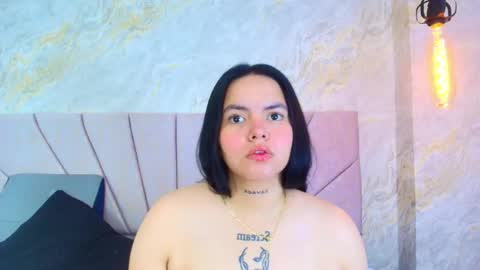 Mia  online show from May 30, 12:02 pm