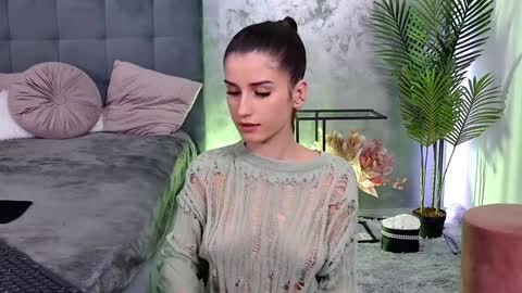 Snapshot of mia_carter99 chatting on January 20, 9:22 pm Freya Allen online show from January 20, 9:22 pm