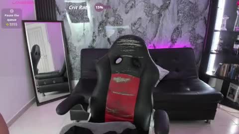 Snapshot of mia_clay1 chatting on April 30, 8:57 pm Mia online show from April 30, 8:57 pm