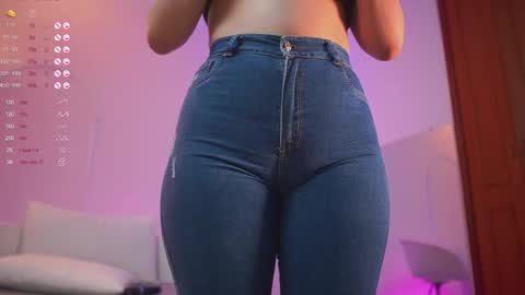 Anna online show from October 18, 5:03 pm