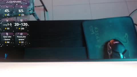 Snapshot of mia_collens_ chatting on December 30, 1:37 am MIA online show from December 30, 1:37 am