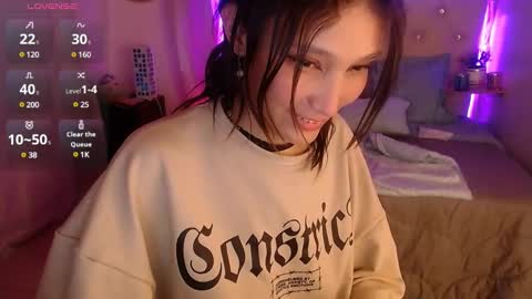 Snapshot of mia_collens_ chatting on January 12, 12:49 am MIA online show from January 12, 12:49 am