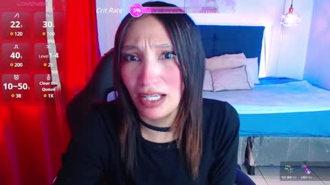 Snapshot of mia_collens_ chatting on January 29, 10:01 pm MIA online show from January 29, 10:01 pm