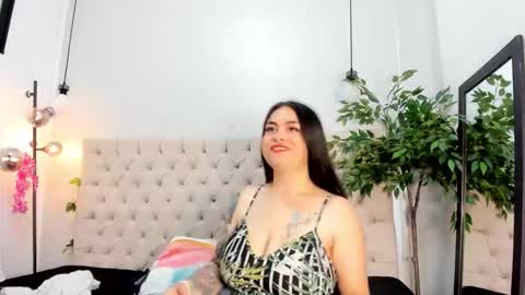 mia online show from September 10, 10:59 am