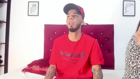 mia online show from September 30, 11:04 am