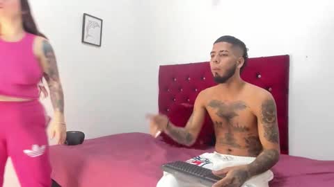 mia online show from October 1, 10:54 am