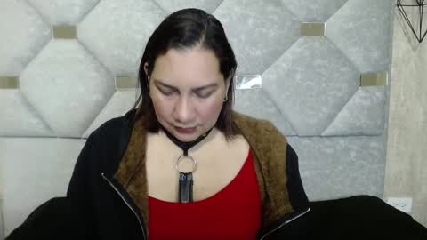 Snapshot of mia_coral1 chatting on April 1, 1:17 am Mia online show from April 1, 1:17 am