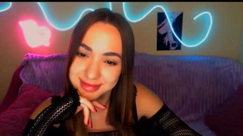 mia_cutie77 online show from September 29, 9:14 am