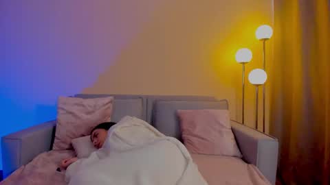 Sarah Luna online show from March 13, 6:58 pm