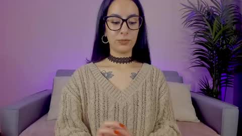 Sarah Luna online show from May 2, 12:21 pm