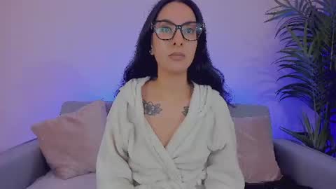 Sarah Luna online show from July 3, 12:11 pm