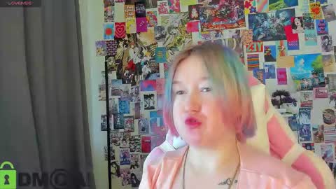 Mia online show from January 7, 3:20 am