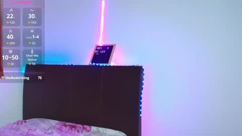 mia_fernand online show from June 25, 5:12 am