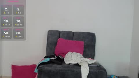 Snapshot of mia_foox29 chatting on November 9, 12:03 pm M I A online show from November 9, 12:03 pm