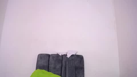 Snapshot of mia_foox29 chatting on November 25, 10:48 am M I A online show from November 25, 10:48 am