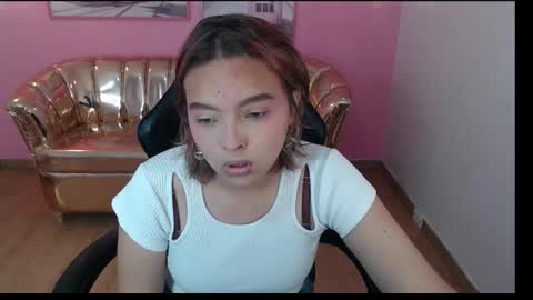 Mia online show from October 27, 12:31 pm