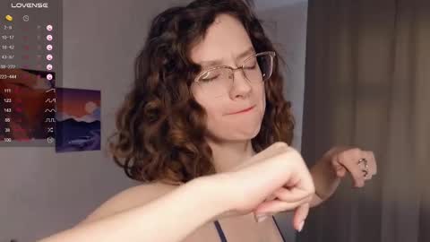 Mia  online show from February 21, 10:07 am