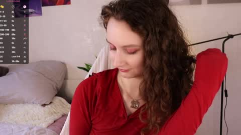 Snapshot of mia_frizz chatting on May 20, 9:59 am Mia online show from May 20, 9:59 am