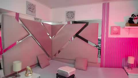 mia_garcia28 online show from June 17, 1:01 pm