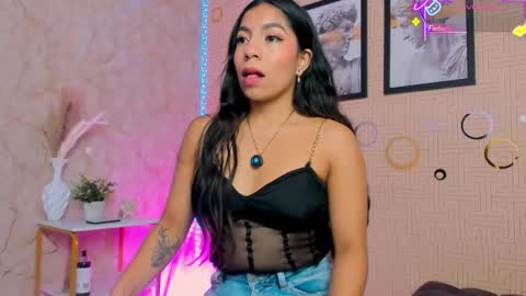 Snapshot of mia_gothzx chatting on February 13, 11:39 am Mia online show from February 13, 11:39 am