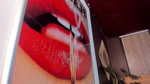 Val  online show from September 23, 11:46 am