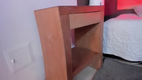 Val  online show from October 1, 11:49 am