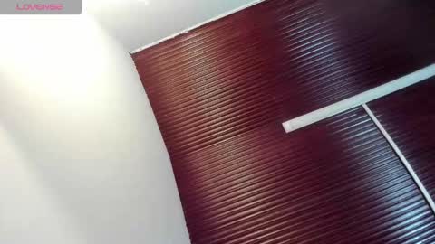 Val  online show from October 6, 11:51 am