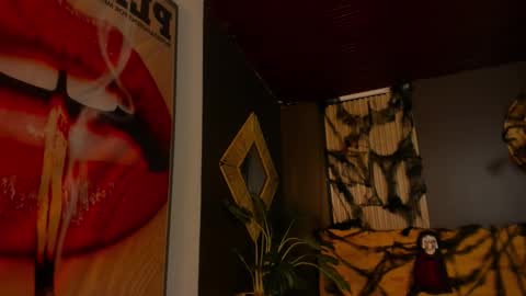 Val  online show from October 27, 11:25 am