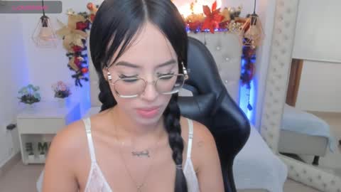    online show from December 3, 12:49 pm