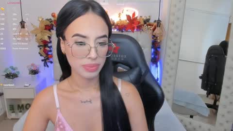    online show from December 23, 1:03 pm
