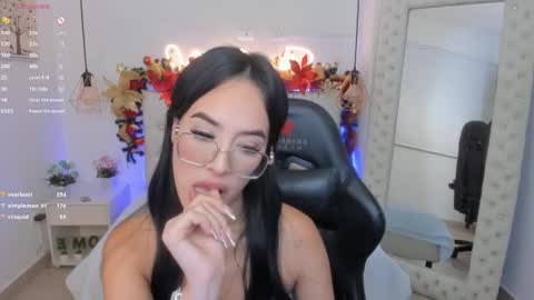    online show from December 29, 3:24 pm