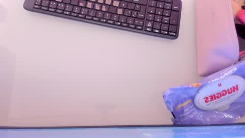    online show from November 22, 12:15 pm