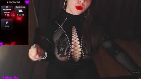 MiaJoy online show from November 19, 10:04 am