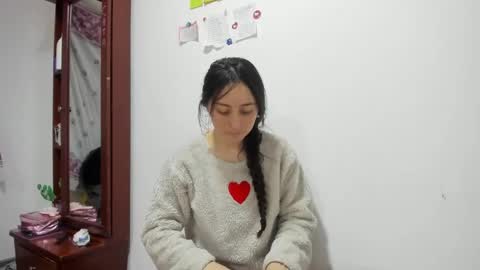 mia kaneee online show from January 13, 3:36 pm