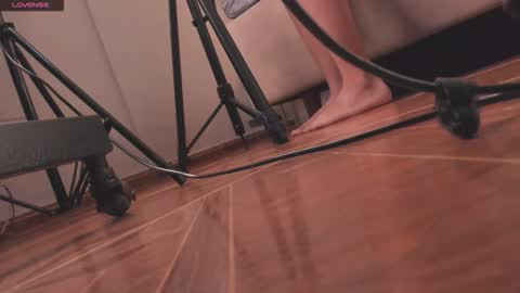 Mia online show from October 15, 3:28 am