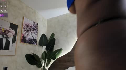 mia_lacy online show from February 26, 10:53 pm