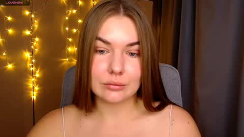 mia_lemm online show from September 24, 7:55 am