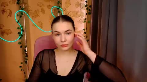 mia_lemm online show from May 22, 6:42 am