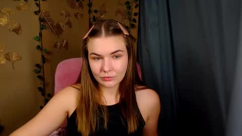 mia_lemm online show from June 11, 5:38 am