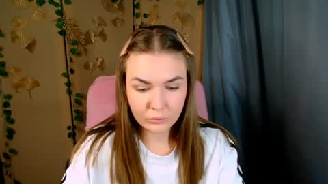 mia_lemm online show from July 23, 7:06 am