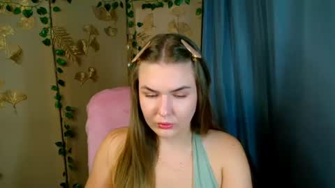 mia_lemm online show from July 25, 5:27 am