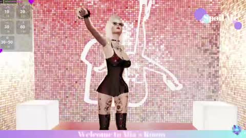 Mia online show from June 6, 6:56 pm
