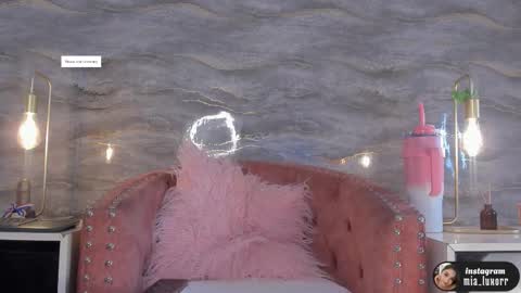 mia_luxor online show from March 15, 11:38 am