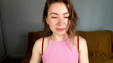 Mia online show from July 8, 6:29 am