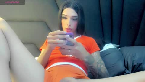 Snapshot of mia_malkova0 chatting on January 2, 11:16 pm Mia3 online show from January 2, 11:16 pm