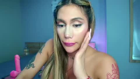          333 online show from June 11, 6:28 pm