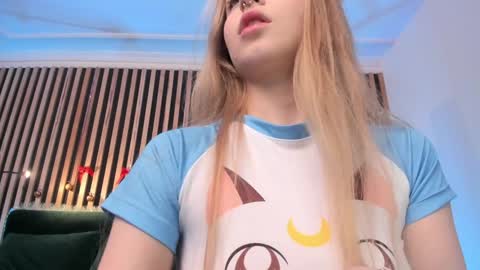 Mia here Appreciate your support online show from December 5, 3:50 pm